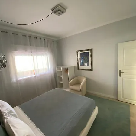 Apartment Pombal Suite *