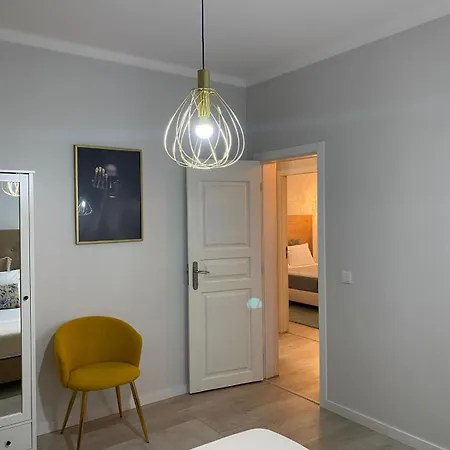 Apartment Pombal Suite *